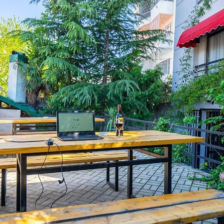 Vera View Hotel تبليسي المظهر الخارجي الصورة