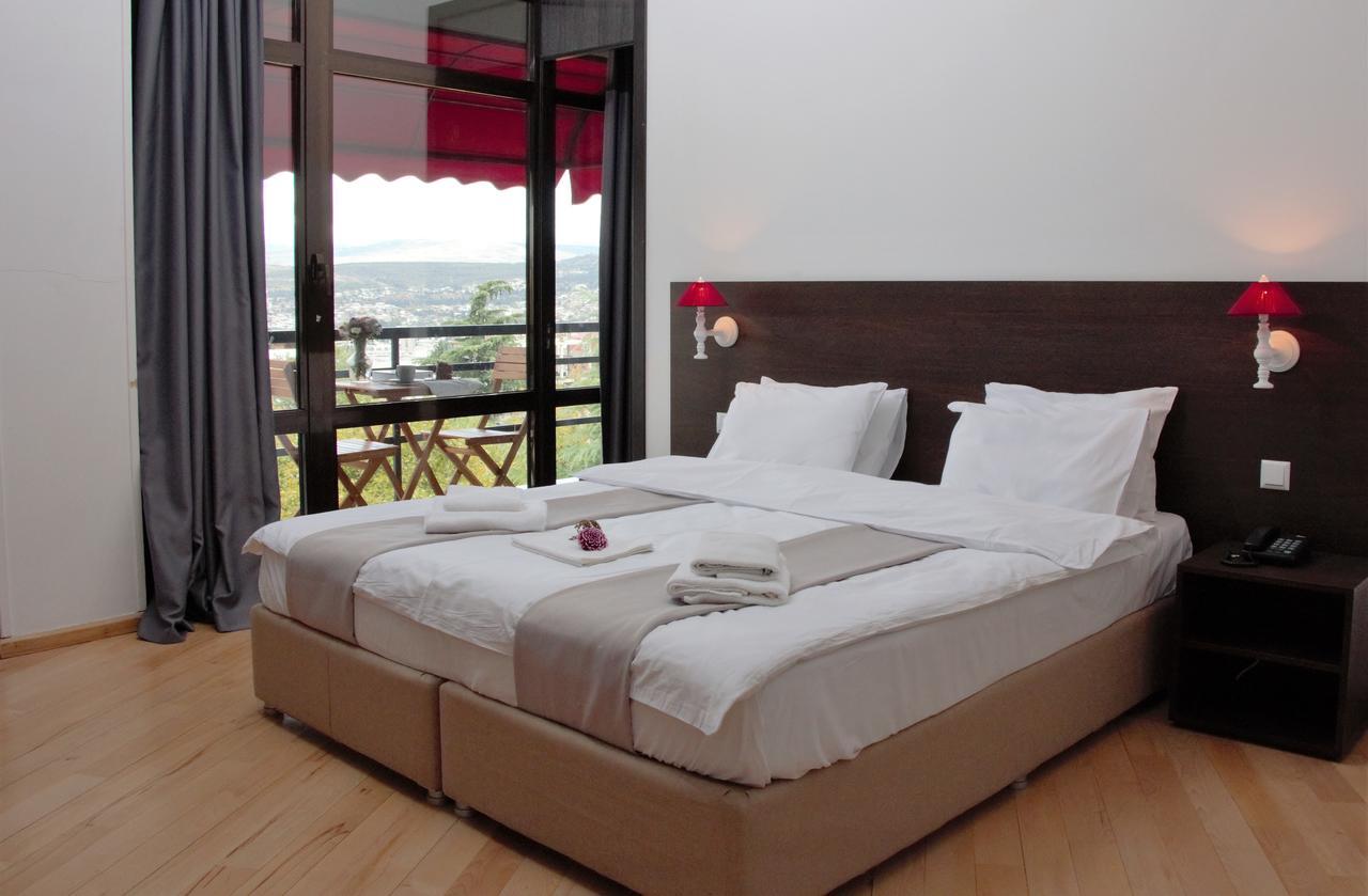Vera View Hotel تبليسي المظهر الخارجي الصورة