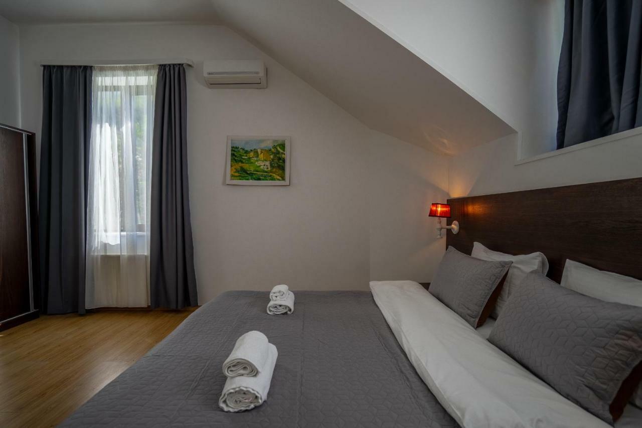 Vera View Hotel تبليسي المظهر الخارجي الصورة