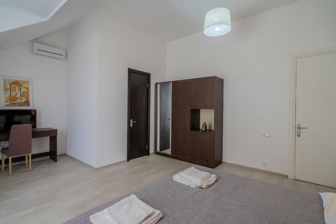 Vera View Hotel تبليسي المظهر الخارجي الصورة